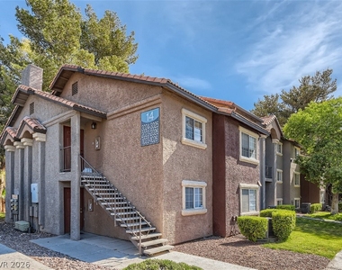 2750 S Durango Drive - Photo Thumbnail 8