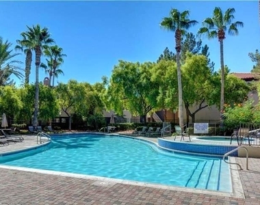 9000 Las Vegas Boulevard - Photo Thumbnail 38