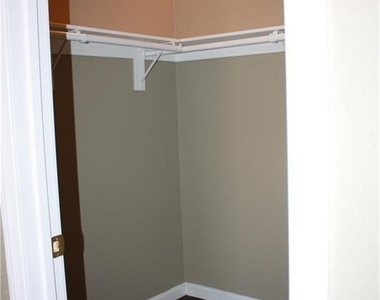 7660 W Eldorado Lane - Photo Thumbnail 26