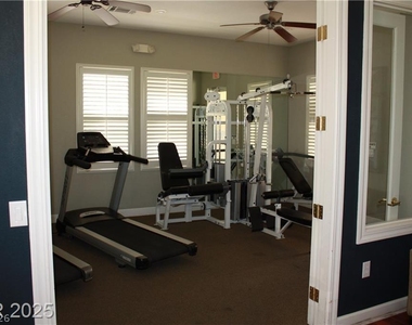 7660 W Eldorado Lane - Photo Thumbnail 32