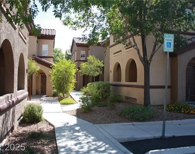 7660 W Eldorado Lane - Photo Thumbnail 47