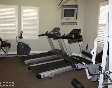 7660 W Eldorado Lane - Photo Thumbnail 34