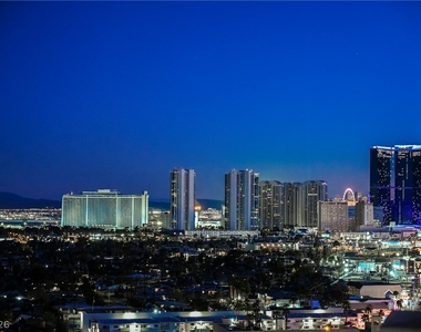 900 Las Vegas Boulevard - Photo Thumbnail 46