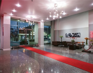 900 Las Vegas Boulevard - Photo Thumbnail 61