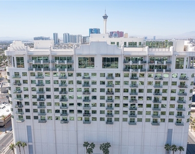 900 Las Vegas Boulevard - Photo Thumbnail 64