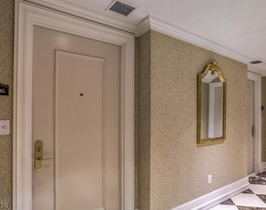 2747 Paradise Road - Photo Thumbnail 39