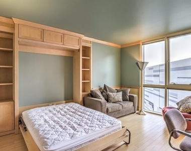 2747 Paradise Road - Photo Thumbnail 31