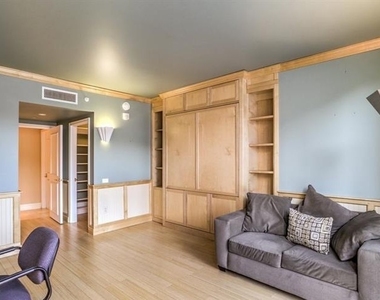 2747 Paradise Road - Photo Thumbnail 32