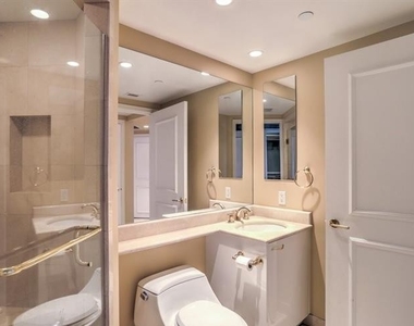 2747 Paradise Road - Photo Thumbnail 33