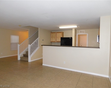 9210 Valley Ranch Avenue - Photo Thumbnail 6