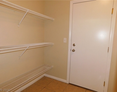 9210 Valley Ranch Avenue - Photo Thumbnail 11