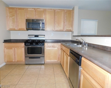 9210 Valley Ranch Avenue - Photo Thumbnail 10