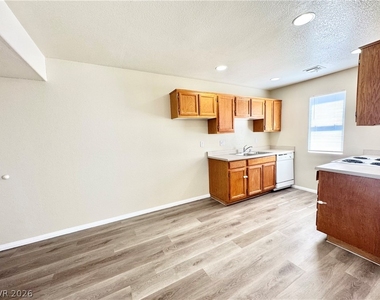 1020 Pahrump Valley Boulevard - Photo Thumbnail 4