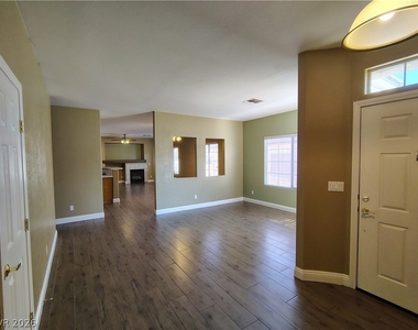 169 Gannett Peak Street - Photo Thumbnail 1