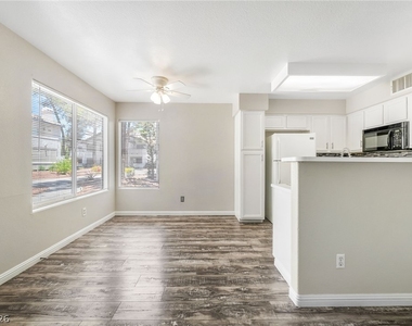 3060 Tarpon Drive - Photo Thumbnail 9
