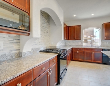 9824 Grey Sands - Photo Thumbnail 15
