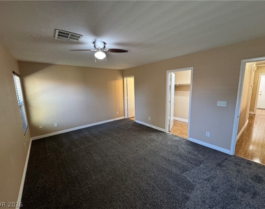 5033 Rustic Charm Court - Photo Thumbnail 28