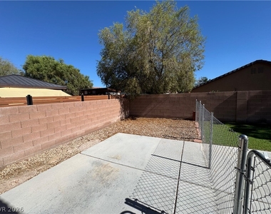 5033 Rustic Charm Court - Photo Thumbnail 7