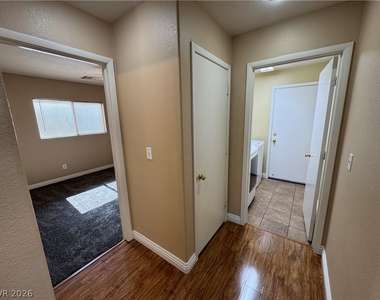 5033 Rustic Charm Court - Photo Thumbnail 11
