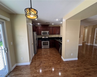 5033 Rustic Charm Court - Photo Thumbnail 4