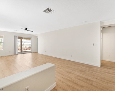 8632 Majestic Pine Avenue - Photo Thumbnail 2