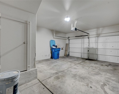 3425 Bearpin Gap Lane - Photo Thumbnail 7