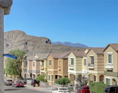 3425 Bearpin Gap Lane - Photo Thumbnail 9