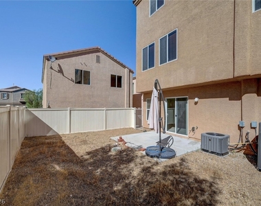 3425 Bearpin Gap Lane - Photo Thumbnail 14