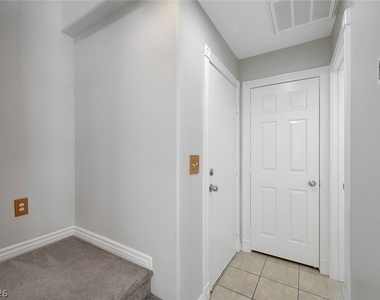 3425 Bearpin Gap Lane - Photo Thumbnail 53