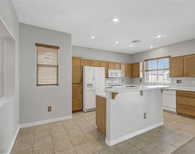 3425 Bearpin Gap Lane - Photo Thumbnail 28