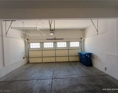 2316 Malaga Peak Street - Photo Thumbnail 17