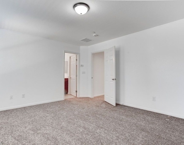 4650 Ranch House Road - Photo Thumbnail 26