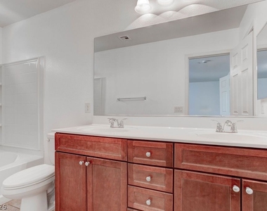 4650 Ranch House Road - Photo Thumbnail 28