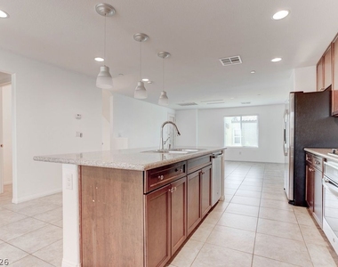 4650 Ranch House Road - Photo Thumbnail 11