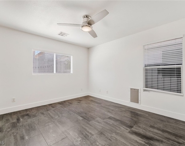 9976 Perceval Street - Photo Thumbnail 9