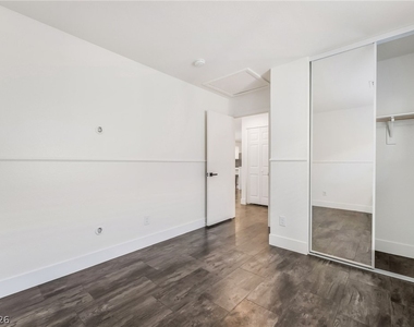 9976 Perceval Street - Photo Thumbnail 15