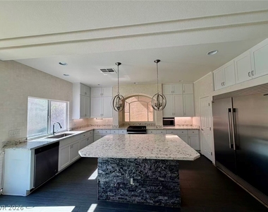 8191 Dover Canyon Court - Photo Thumbnail 7
