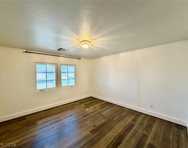 8191 Dover Canyon Court - Photo Thumbnail 16