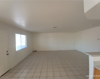6552 Wilma Avenue - Photo Thumbnail 2