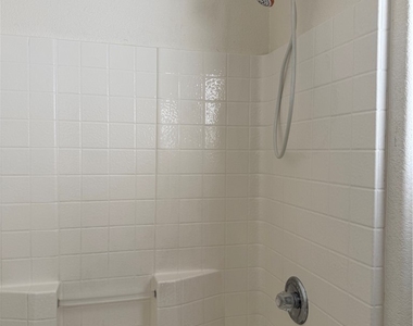 6503 Holyrod Park Court - Photo Thumbnail 16