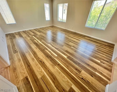 4972 W Moberly Avenue - Photo Thumbnail 24
