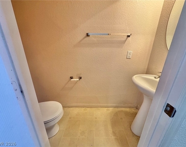4972 W Moberly Avenue - Photo Thumbnail 6