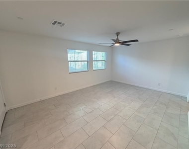 815 Watford Place - Photo Thumbnail 12