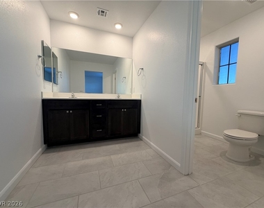 815 Watford Place - Photo Thumbnail 39
