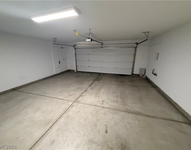 815 Watford Place - Photo Thumbnail 43