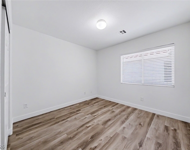 7553 Treasure Chest Street - Photo Thumbnail 26