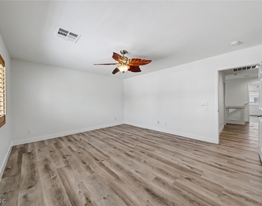 7553 Treasure Chest Street - Photo Thumbnail 20