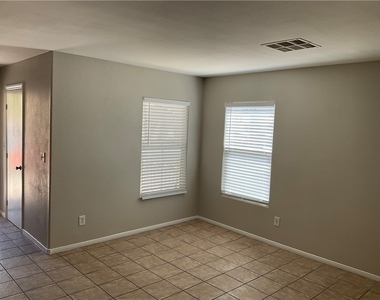 8975 Spring Peeper Avenue - Photo Thumbnail 3