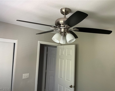 8975 Spring Peeper Avenue - Photo Thumbnail 11