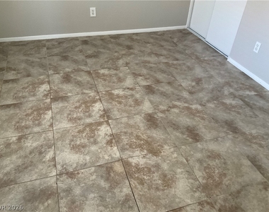 8975 Spring Peeper Avenue - Photo Thumbnail 9